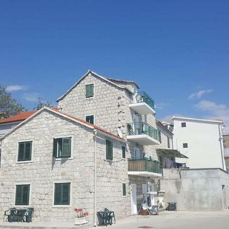 Apartments By The Sea Kastel Kambelovac, Kastela - 17188 Extérieur photo